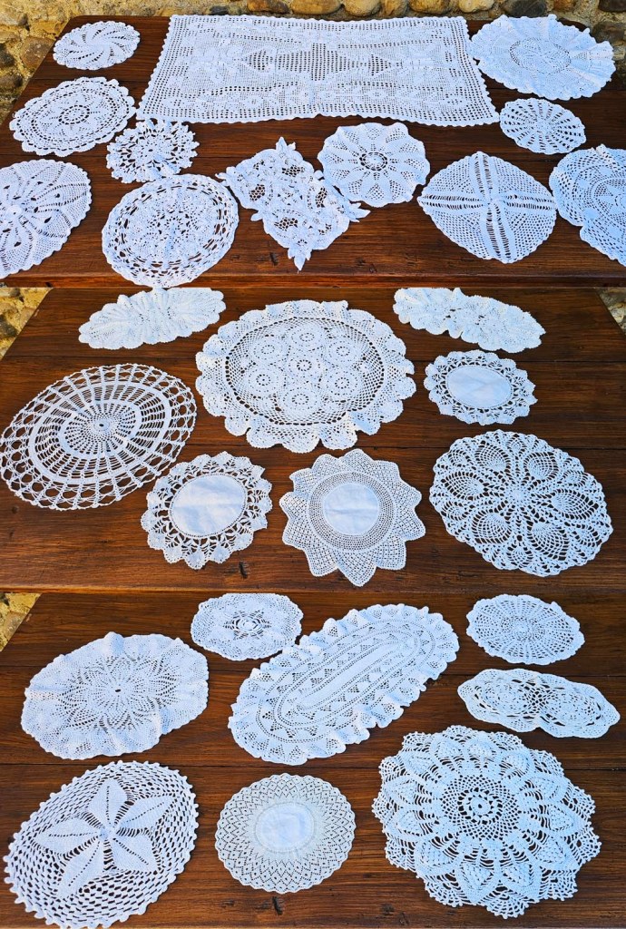 napperons anciens dentelles déco reception mariage