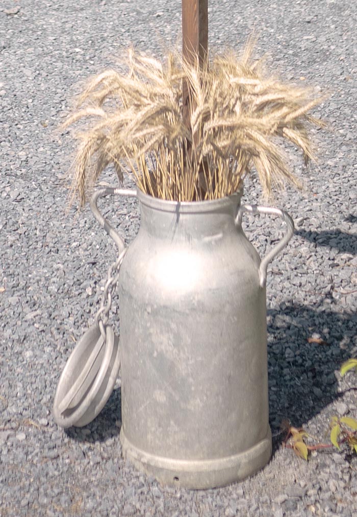 pot a lait métal déco reception mariage